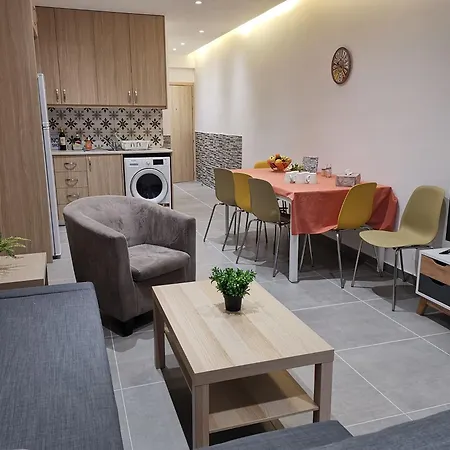 Perseus 3 Bedroom 102 شقة لارنكا